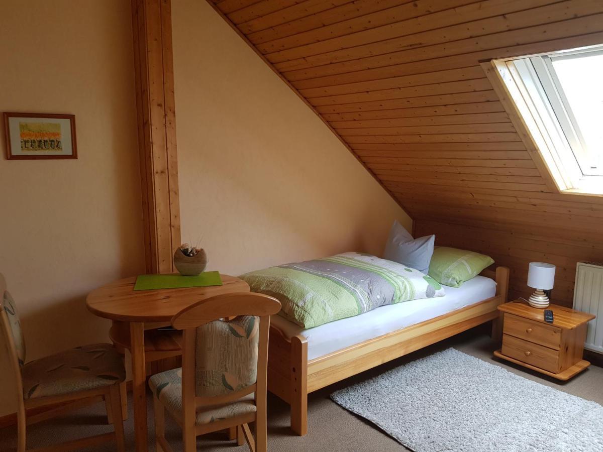 Gästezimmer Aschenbrenner Bad Rodach Exterior foto