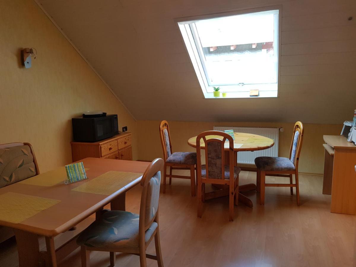Gästezimmer Aschenbrenner Bad Rodach Exterior foto